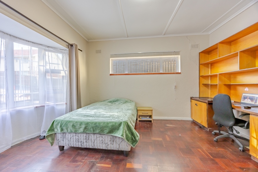 4 Bedroom Property for Sale in Mowbray Western Cape